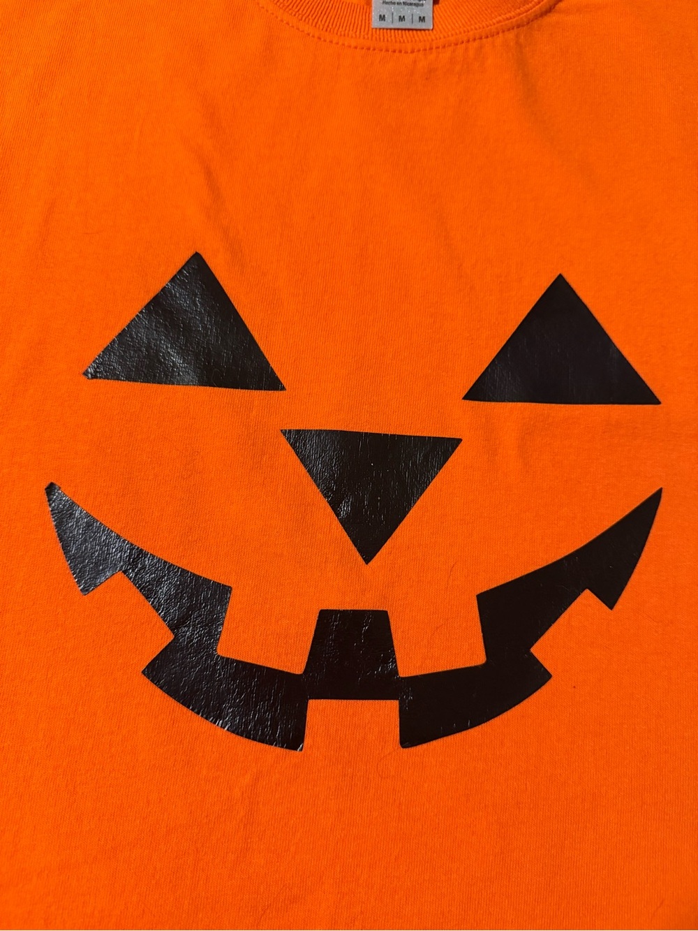 Women’s Halloween Jack-O'-Lantern Tee with Black Pumpkin Face - Size Medium
